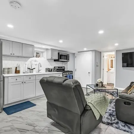 The Royal Oasis One Bedroom Deluxe New York Exterior photo